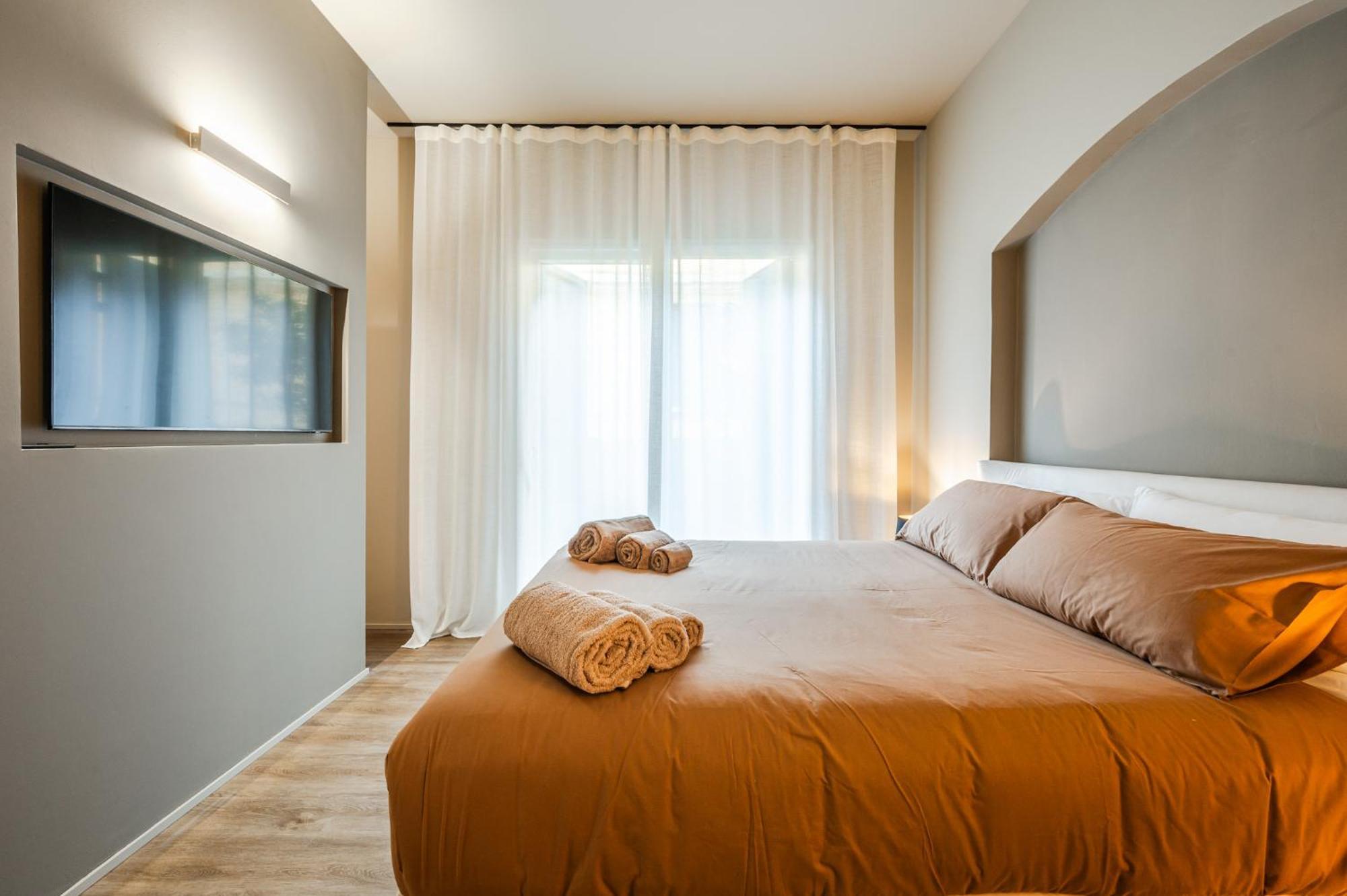 Urban Cottage Free Parking - Private Garden Bologna Ngoại thất bức ảnh