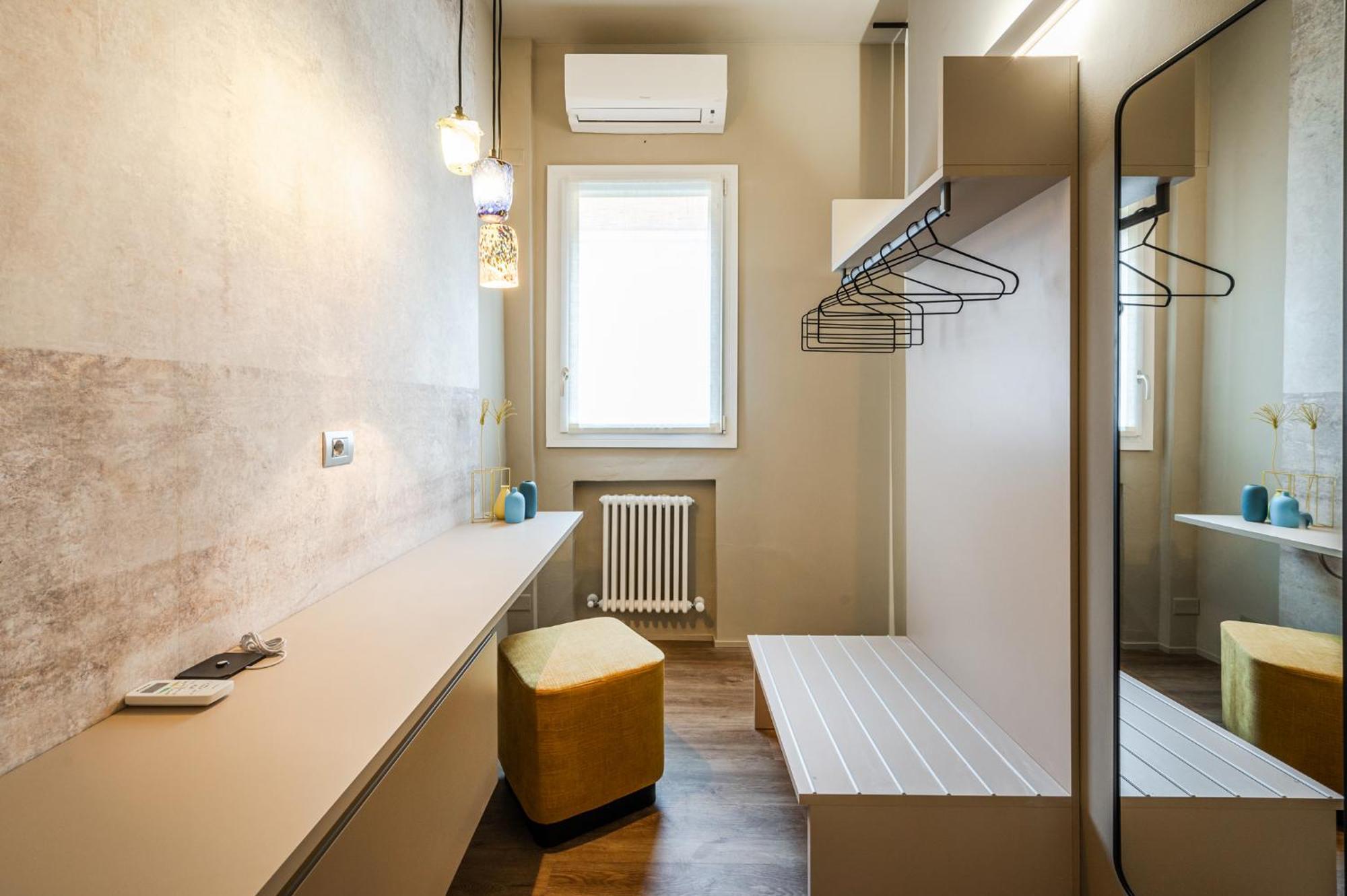 Urban Cottage Free Parking - Private Garden Bologna Ngoại thất bức ảnh