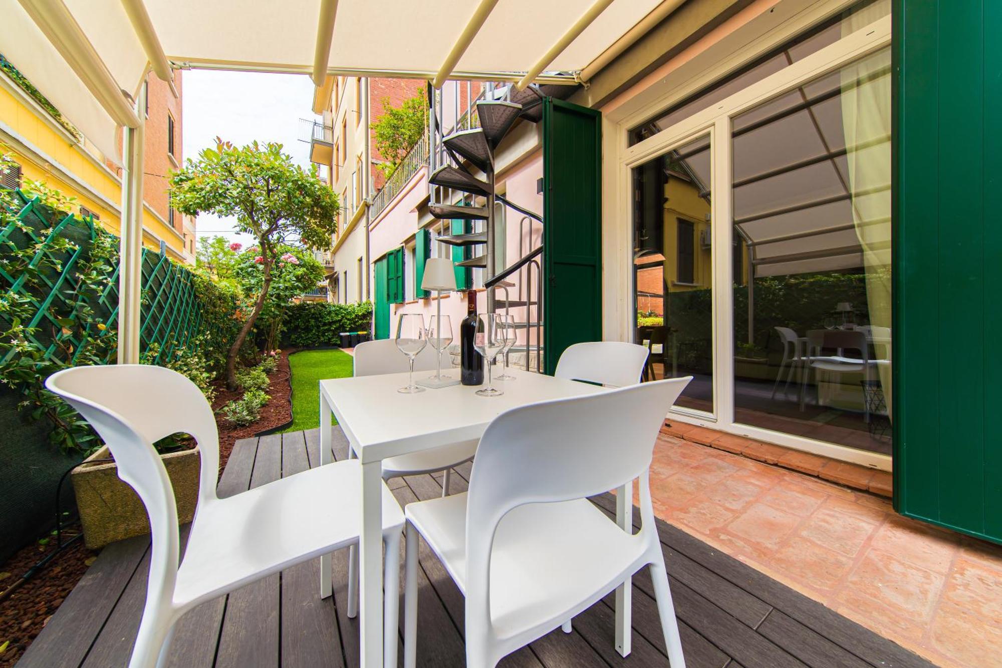 Urban Cottage Free Parking - Private Garden Bologna Ngoại thất bức ảnh